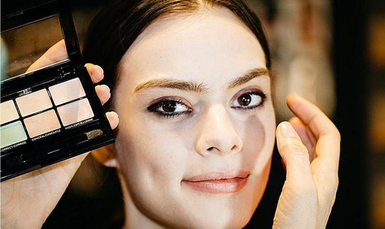 Tips for contact lens wearer